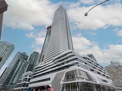 28 Freeland Street 5205, Toronto, ON M5E 1L7