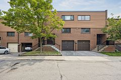 168 Song Meadoway, Toronto, ON M2H 2T7