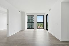 25 Frederick Todd Way 1407, Toronto, ON M4G 0C9