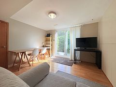 94 Micmac Crescent Walk out BSMT, Toronto, ON M2H 2K2