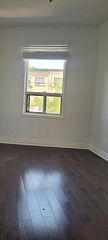 697 College Street 2nd Floor, Toronto, ON M6G 1B9