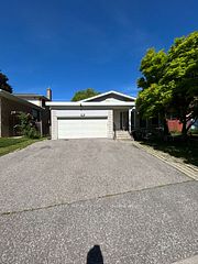 23 Pineway Blvd Boulevard UNIT A bsmt, Toronto, ON M2H 1A3