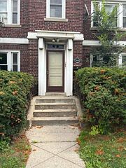 1661 Bathurst Street 1, Toronto, ON M5P 3K3