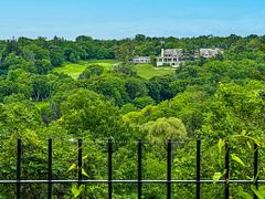 35 Bayview Ridge, Toronto, ON M2L 1E3