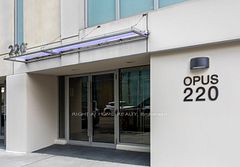220 Victoria Street 905, Toronto, ON M5B 2R6