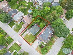200 Elmhurst Avenue, Toronto, ON M2N 1S3