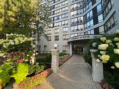 7 Bishop Avenue 1204, Toronto, ON M2M 4J4