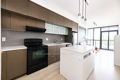 110 Charles Street E, Toronto, ON M4Y 2W7