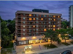 1881 Jane Street 706, Toronto, ON M9N 3S7