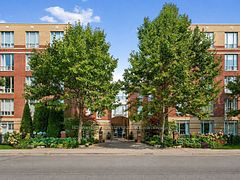 481 Rosewell Avenue 211, Toronto, ON M4R 2J1