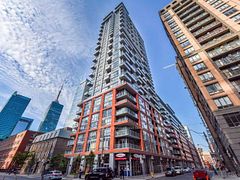 126 Simcoe Street 2106, Toronto, ON M5H 4E6