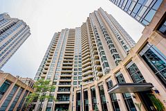 15 Northtown Way 2224, Toronto, ON M2N 7A2