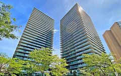 5500 Yonge Street 1107, Toronto, ON M2N 7L1
