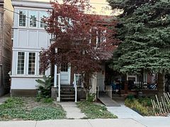 70 Lippincott Street, Toronto, ON M5T 2R5