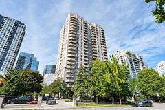 35 Empress Avenue 2002, Toronto, ON M2N 6T3