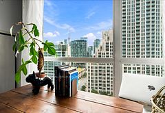 215 Fort York Boulevard 1312, Toronto, ON M5V 4A2