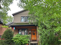 525 Hillsdale Avenue E Lower, Toronto, ON M4S 1V1