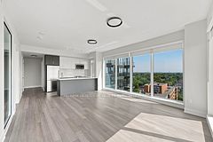 2525 Bathurst Street 1202, Toronto, ON M6B 2Y9