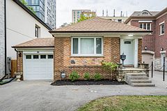 86 Fairleigh Crescent, Toronto, ON M6C 3R9