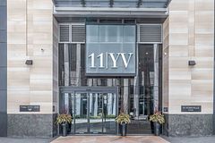 11 Yorkville Avenue 3403, Toronto, ON M4W 1L2