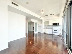 37 Grosvenor Street 2705, Toronto, ON M4Y 3G5