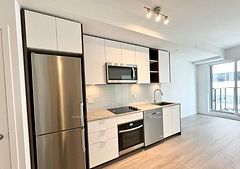 543 Richmond Street W 933, Toronto, ON M5V 1Y6