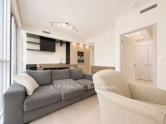 70 Temperance Street 1406, Toronto, ON M5H 4E8