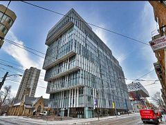 50 Mccaul Street 608, Toronto, ON M5T 0B6