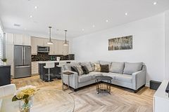 701 Sheppard Avenue W 113, Toronto, ON M3H 0B2