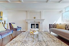 90 Fisherville Road 406, Toronto, ON M2R 3J9