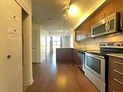 10 Willison Square 1012, Toronto, ON M5T 0A8