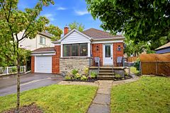 149 Fairholme Avenue, Toronto, ON M6B 2X3
