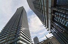 65 St Mary Street 707, Toronto, ON M5S 0A6