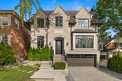238 St Leonards Avenue, Toronto, ON M4N 1L1