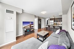 96 St Patrick Street 715, Toronto, ON M5T 1V2