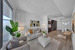 50 Charles Street E 3306, Toronto, ON M4Y 0C3
