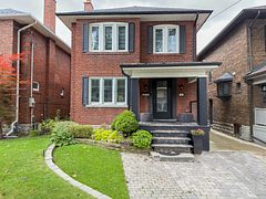 34 Maxwell Avenue, Toronto, ON M5P 2B5