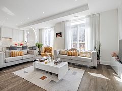 17 Greenbriar Road 1, Toronto, ON M2K 0G7