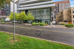57 St Joseph Street 206, Toronto, ON M5S 0C5