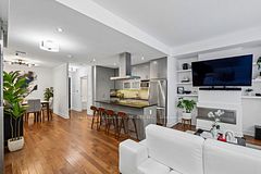 116 George Street 107, Toronto, ON M5A 3S2