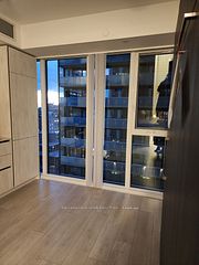400 King Street 1925, Toronto, ON M5V 1K2