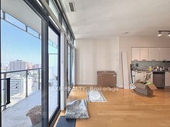 33 Charles Street E 2001, Toronto, ON M4Y 0A2