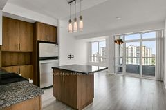 120 Homewood Avenue 2104, Toronto, ON M4Y 2J3