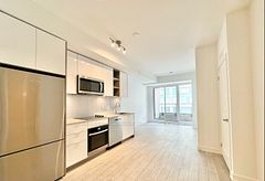 543 Richmond Street W 401, Toronto, ON M5V 0W9
