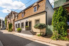 10 Sackville Place, Toronto, ON M4X 1A4