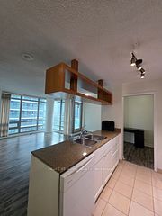 81 Navy Wharf Court 2108, Toronto, ON M5V 3S2