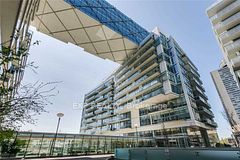 29 Queens Quay E, Toronto, ON M5E 0A4