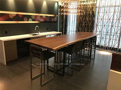 30 Nelson Street 407, Toronto, ON M5V 0H5