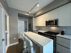 2A Church Street 808, Toronto, ON M5E 0E1