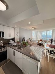 10 Northtown Way 2409, Toronto, ON M2N 7L4